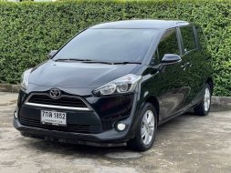2018 Toyota Sienta 1.5 V รถตู้/MPV ออกรถฟรี